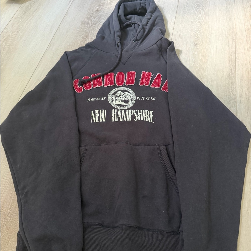 Common woman New Hampshire Black Hoodie - womens Pullover Sweatshirt